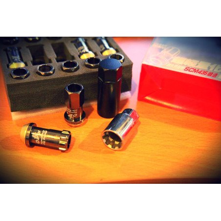 Kics Racing Composite R40 Original Lug nuts